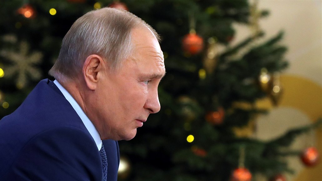 Ruský prezident Putin na své každoroční tiskové konferenci ke konci roku, která...