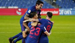 Atlético si upevnilo pozici na čele, vyhrála i Barcelona. Messi zdolal 644. gólem Pelého rekord