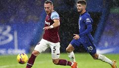 Chelsea v londýnském derby porazila West Ham 3:0.