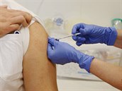 K veřejnosti se v kraji vakcíny v lednu nedostanou, uvedl hejtman. Na jihu Čech zkouší izraelský model testování