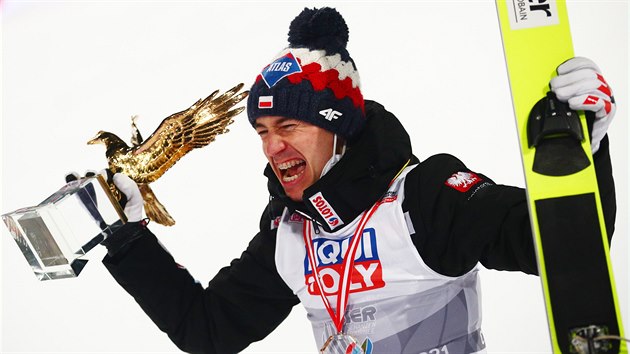Kamil Stoch po vít�zství na Turné �ty� m�stk�