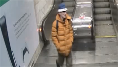Policie v Praze zadržela muže, který odpovídá popisu útočníka s nožem. Hrozí mu až 10 let
