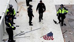 Policie zajiuje oblast amerického Kapitolu.