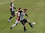 Utkání 15. kola první fotbalové ligy: FK Pardubice - Dynamo eské Budjovice,...