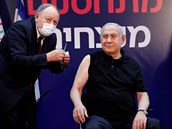 Izraelský premiér Benjamin Netanjahu dostal okování na covid-19.