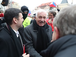 Bval prezident Vclav Klaus se na demonstraci setkal se svmi pznivci.