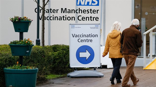 Očkování proti koronaviru v britském Manchesteru.