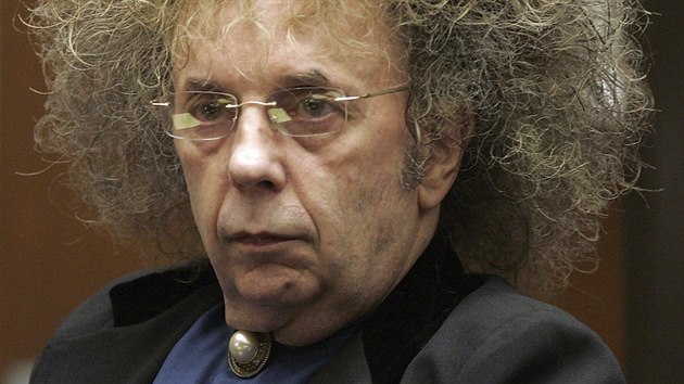 Phil Spector v roce 2005 bhem soudního pelíení.