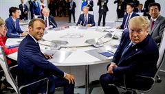 MACHEK: Johnson i Macron se berou za svobodu