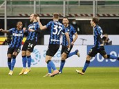 Hrái Interu slaví vítznou trefu ve tvrtfinále italského poháru proti AC.