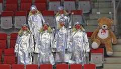 Zapln�né t�inecké tribuny