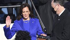 Kamala Harrissová, viceprezidentka nové Bidenovy administrativy, sloila...