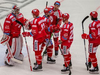 Utkn 41. kola hokejov extraligy: HC Oceli Tinec - HC Energie Karlovy...