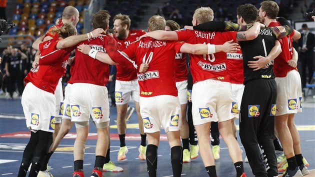 Házenkái Dánska obhájili titul mistr svta. Ve finále porazili védsko 26:24.