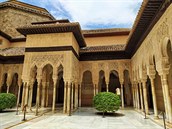 Palác Granada, Lví nádvoí