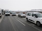 Situace na dálnici D8 u Lovosic.