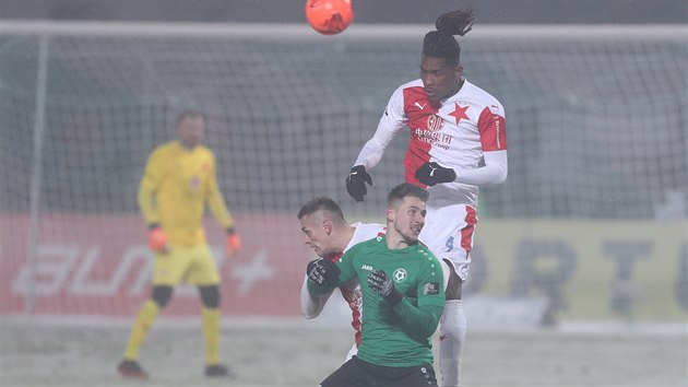Slavia v utk�n� s P��bram�