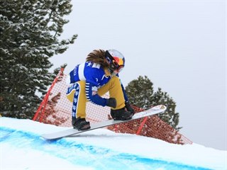 Eva Samkov vybojovala na MS ve snowboardcrossu bronz.