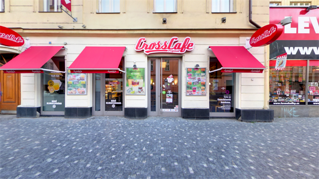 Pra�ská pobo�ka CrossCafe na And�lu.