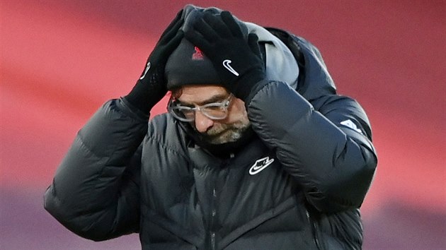 Kloppv Liverpool se topí v krizi.