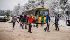 Velká �ást b�ka�� na �erlich vyrazila autobusem.