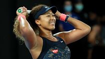 Naomi Ósakaová se raduje z vítězství na Australian Open.