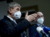Premiér Babi a ministr zdravotnictví Blatný po jednání o pandemickém zákon.