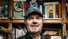 Lidé na Aukru koupili za dva m�síce zbo�í se �vejkem za 65 tisíc korun