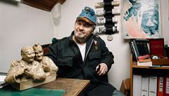 Lidé na Aukru koupili za dva m�síce zbo�í se �vejkem za 65 tisíc korun