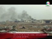 První informace naznaují, e exploze se ozvaly v muniním skladu vojenské...