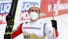 Norský ly�a� Johannes Hösflot Klaebo byl po vít�zství v b�hu na 50 km klasicky...