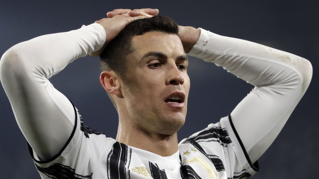 Nešťastný Cristiano Ronaldo