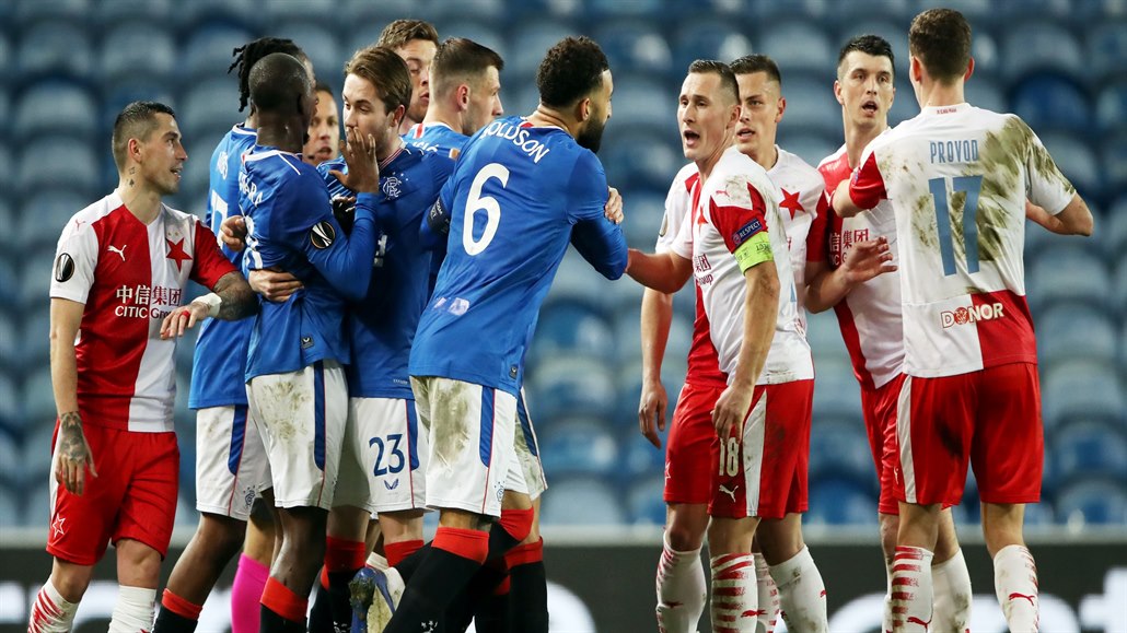 Vyhrocený zápas Slavie s Rangers