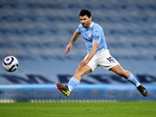 Manchester City's Sergio Aguero shoots at goal