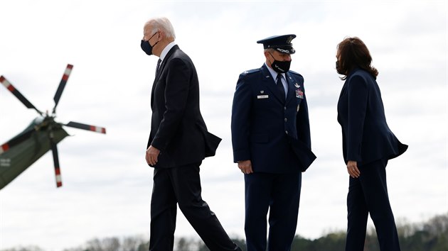 Americk prezident Joe Biden vyzval Kongres k pijet zvltnho zkona urenho pro boj s nenvistnmi iny spojenmi s pandemi covidu-19.