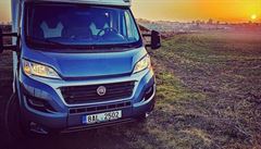 Polointergrované obytné vozy si kupují aktivní rodiny s d�tmi, které pot�ebují...