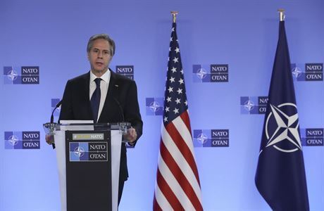 Nechceme ji zkrotit či omezit, ale zachovat řád. Čína je čím dál agresivnější, tvrdí šéf diplomacie USA