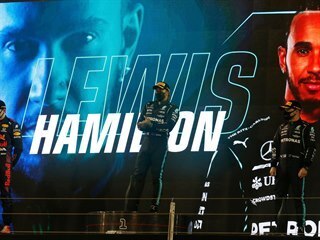 Velkou cenu Bahrajnu vyhrl britsk pilot Lewis Hamilton.