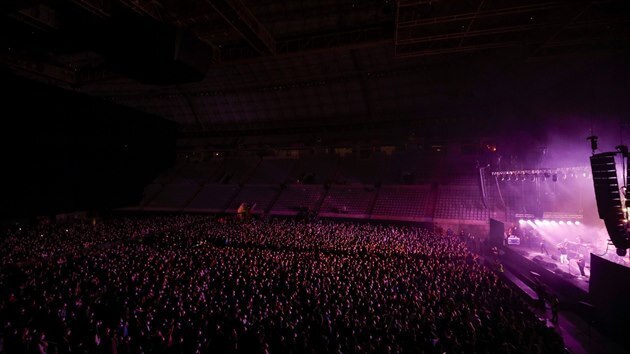 Na koncert v Barcelon� p�i�lo 5000 lid�, v�ichni m�li negativn� test covid-19.