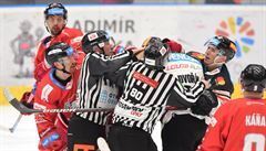 Potyka v prbhu druhé tetiny utkání Olomouce se Spartou.