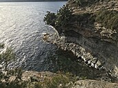 Výb�ek pob�e�í nad �pan�lským m�stem Roses je chrán�ný