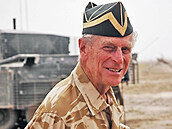 Birtský vévoda z Edinburghu Philip coby vrcholný plukovník na návtv irácké...