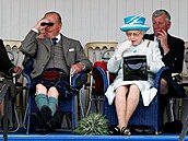 Princ Philip v roce 2011 s královnou Albtou II. ve Skotsku.