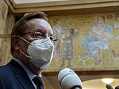 Ministr zdravotnictví Petr Arenberger