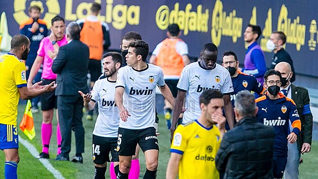 Fotbalisté Valencie prohráli ve panlské lize s Cádizem 1:2. Utkání poznamenal...