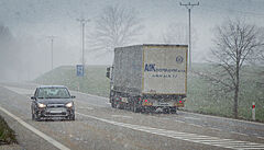 Sníh napadl na východě Česka a Krkonoších. Připadne další, předpovídají meteorologové