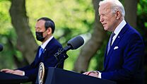 Prezident USA Joe Biden a japonsk premir Joihideh Suga v Blm dom.