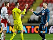 Slavia - Arsenal. Zima a Kolá se louí s Robem Holdingem.