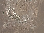 Íránský jaderný provoz v Natanzu se stal terčem teroristického útoku, tvrdí jeho šéf. Incident se obešel bez obětí