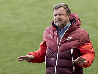 Slavia - Sparta. Kou host Pavel Vrba.